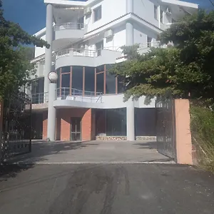Moris Отель