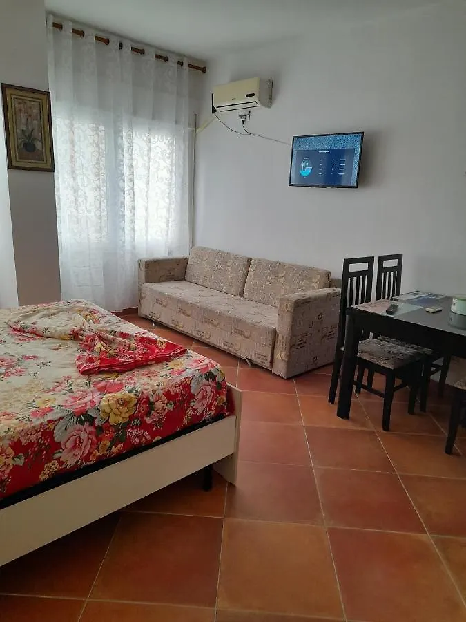 Tomas Apartments Durres 1 0*,  Albania